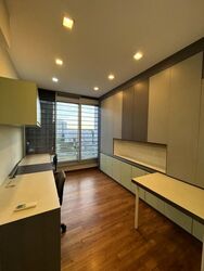 Grandeur 8 (D20), Condominium #635938041